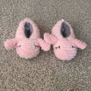 Pink Toddler slippers size 7/8